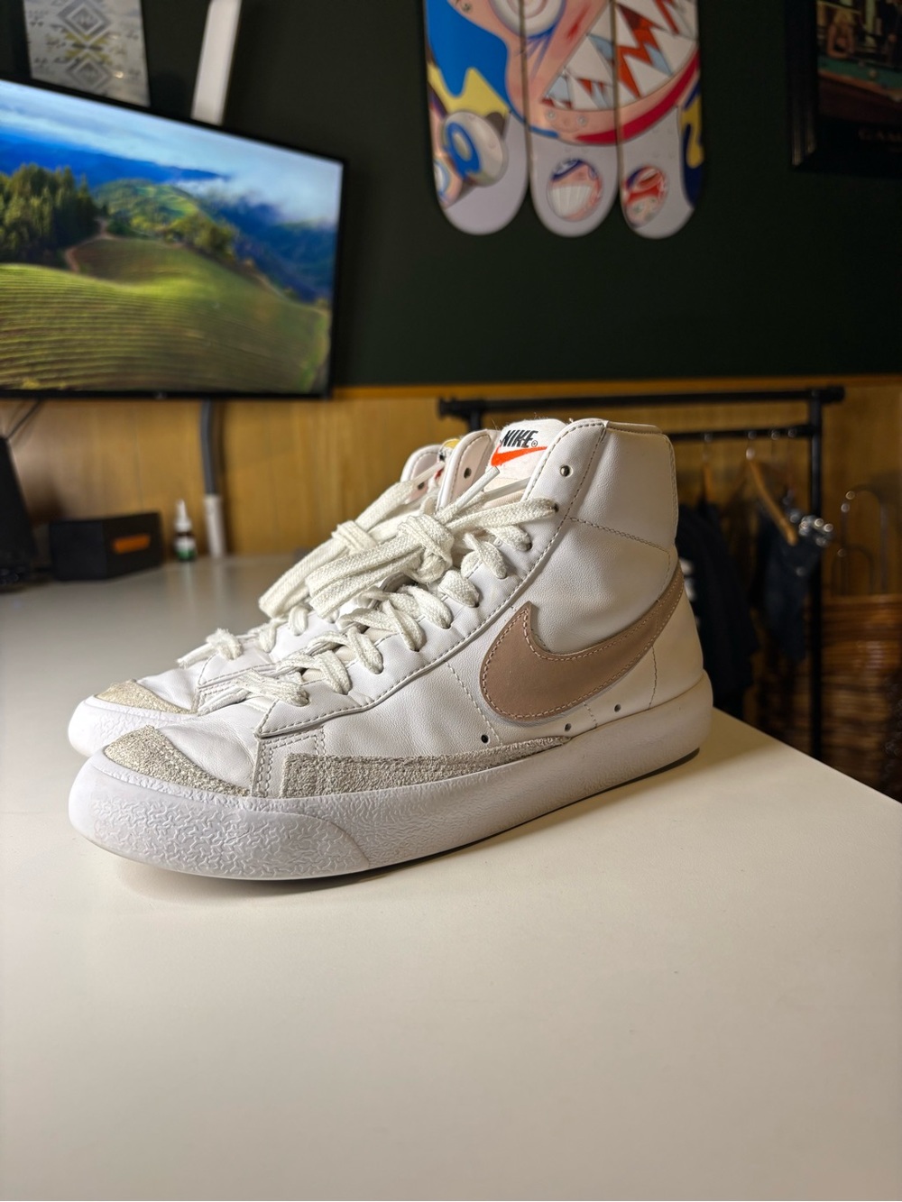 Nike Blazer Mid '77 Women’s Size 7.5 US White Pink Oxford Gym Shoes CZ1055-118